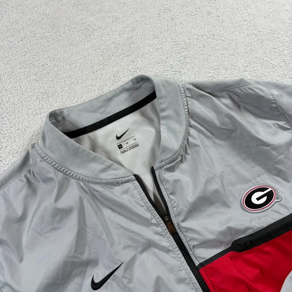 Nike Georgia Bulldogs Mens XL Grey Red‎ Quarter Zip Windbreaker Jacket